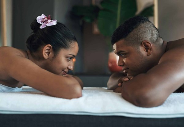 Week-end en amoureux : réservez rapidement dans un love room avec SPA ou jacuzzi